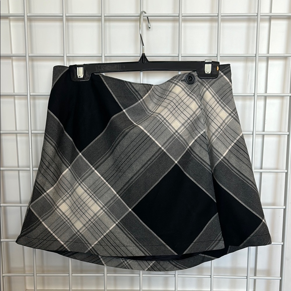 Unif Witz skirt black and white NWT
